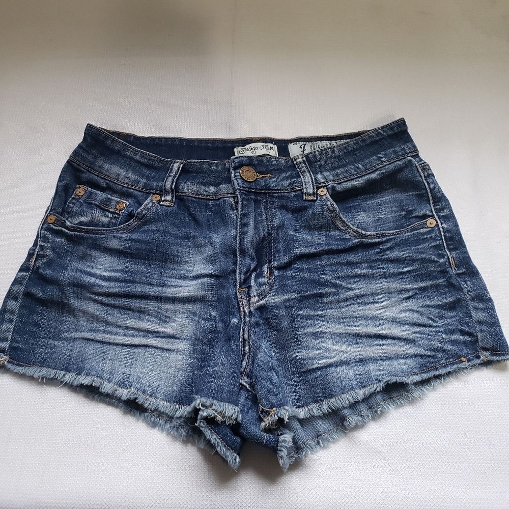 Indigo Rein Denim shorts Sz 7